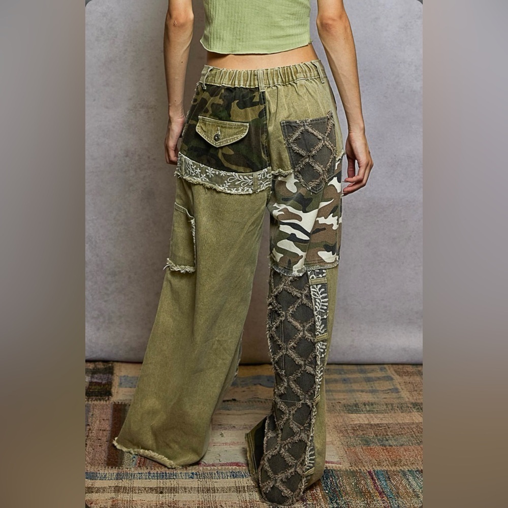 POL Camouflage Patchwork Wide Leg Jeans - Picture 3 of 6
